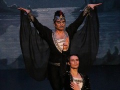 Finale 2. Akt -
Timur Kinzikeev / Alexander Butrimovich