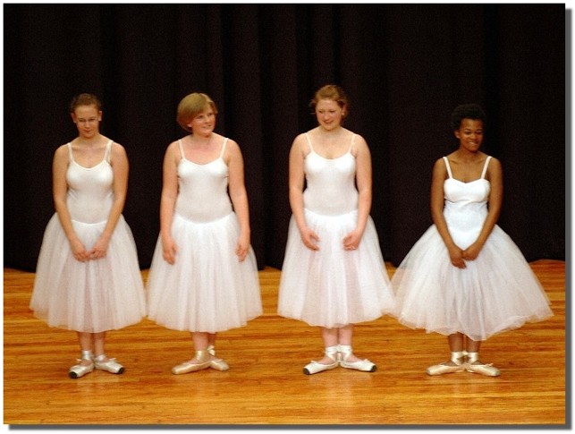 Kora, Theresa, Kristina, Leila