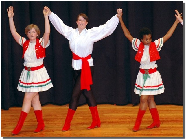 Theresa, Anna, Leila